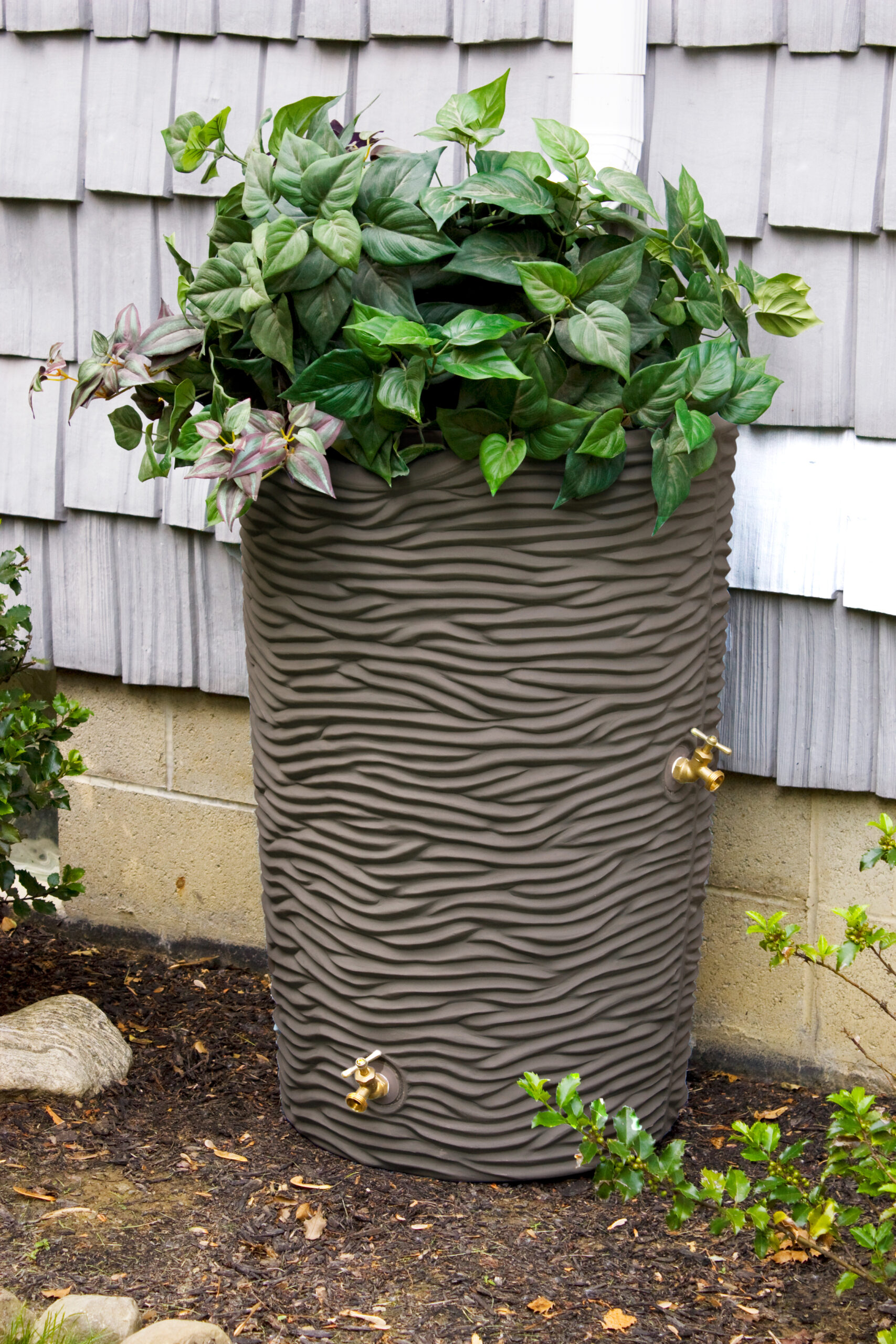 Impressions Palm 50 Gallon Rain Saver - Oak
